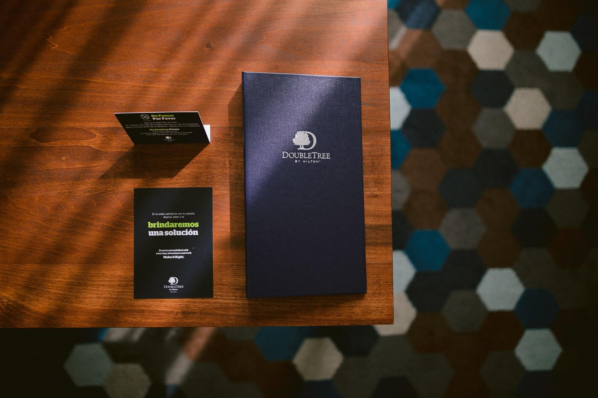 Doubletree By Hilton Celaya Селая Екстериор снимка
